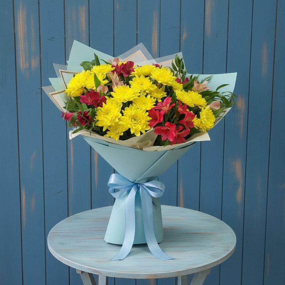 Букет цветов из: Альстромерии и Хризантемы в Полазне