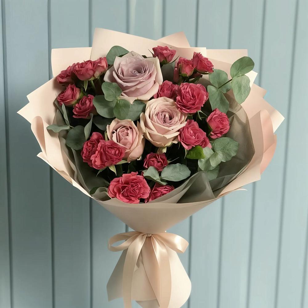 Букет цветов из: Гвоздики и Розы в Полазне