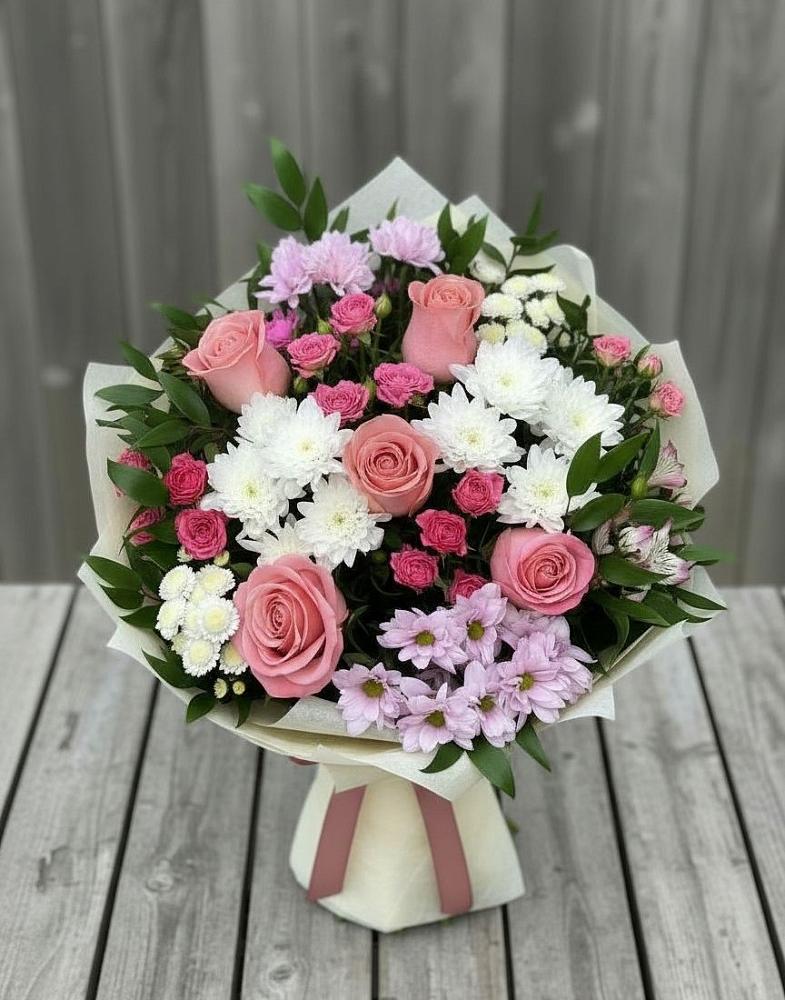 Букет цветов из: Альстромерии, Гвоздики, Розы и Хризантемы в Полазне