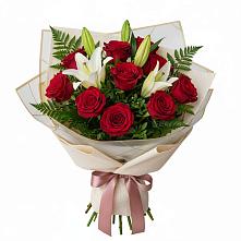 Букет цветов из:  Лилии и Розы #REPLACE_PRED# Полазне