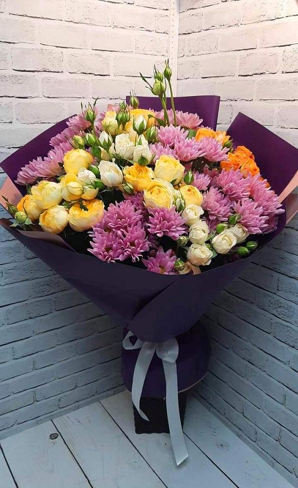 Букет цветов из: Хризантемы и Розы в Полазне