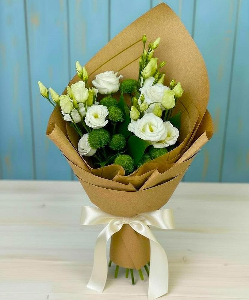 Букет цветов из: Хризантемы и Лизиантусы в Полазне