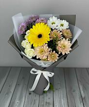 Букет цветов из:  Розы, Герберы и Хризантемы в Полазне