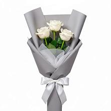 Букет 3 белые розы #REPLACE_PRED# Полазне