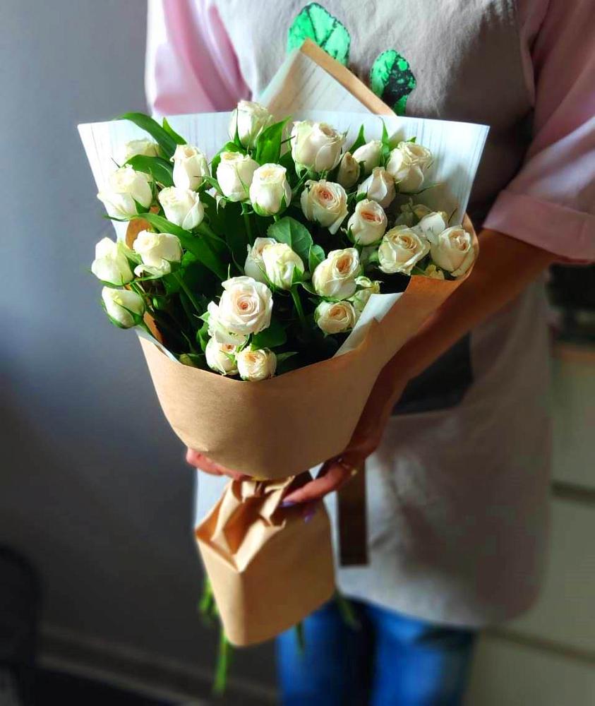 Букет цветов из: Розы в Полазне