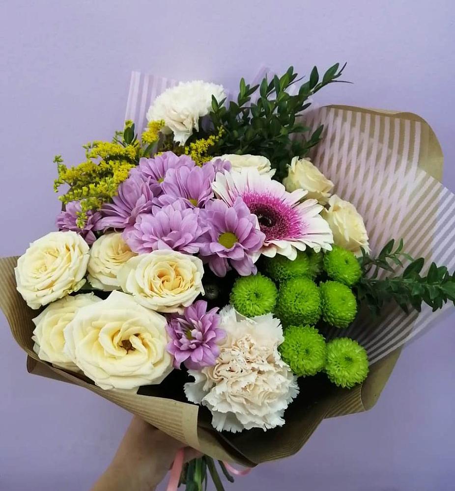 Букет цветов из: Хризантемы, Розы, Гвоздики и Герберы в Полазне