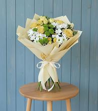 Букет цветов из:  Хризантемы и Розы в Полазне