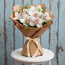 Букет цветов из:  Орхидеи и Розы #REPLACE_PRED# Полазне